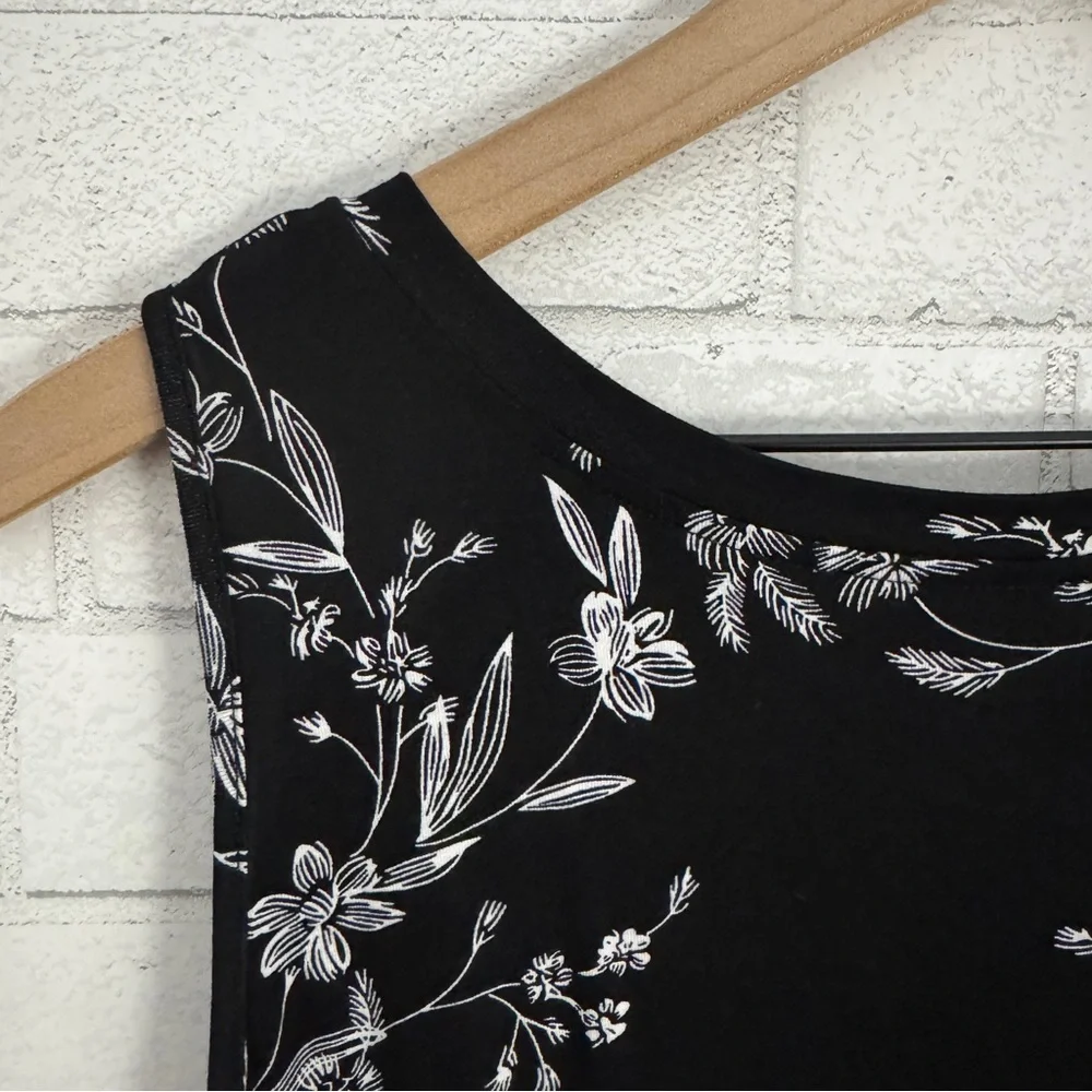 POPYOUNG Women’s Floral Black Sleeveless Top - Picture 7 of 8